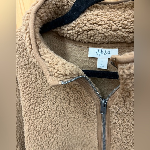 Cozy thick fleece top - Picture 3 of 4